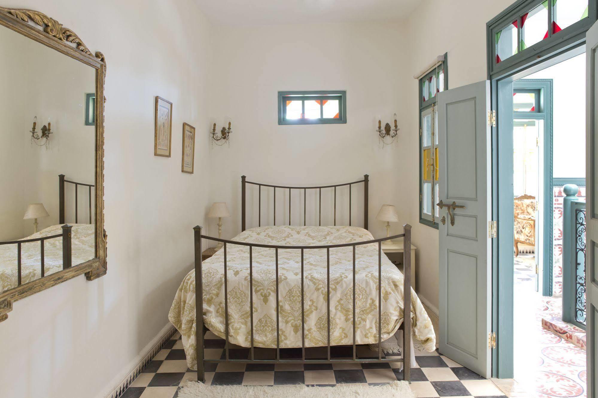 Maison Des Palmiers As-Sawíra Exteriér fotografie